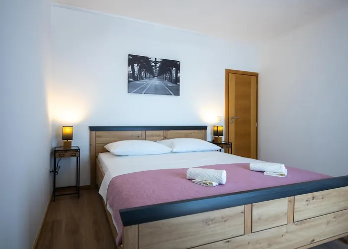 Apartamento Mira Vrana (Zadar)