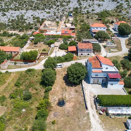 Mira Lägenhet Vrana (Zadar)